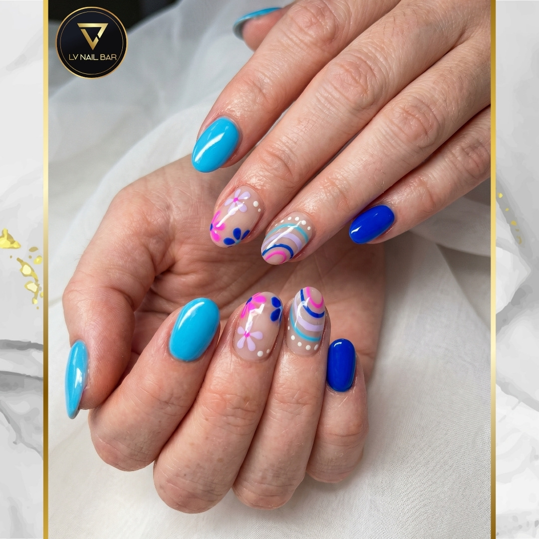 Happy nails